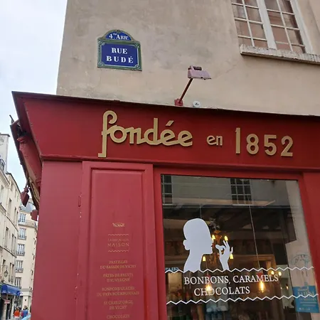 De Charme Sur L'ile Saint-louis - Elegance & Authenticite Au Coeur De * Paříž